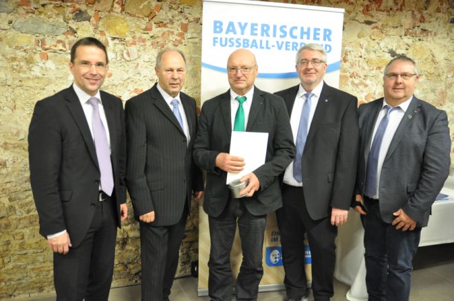 Gerd Hoecherl DFB Sonderpreis web